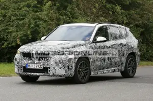 BMW X1 - Foto spia 21-9-2021 - 14
