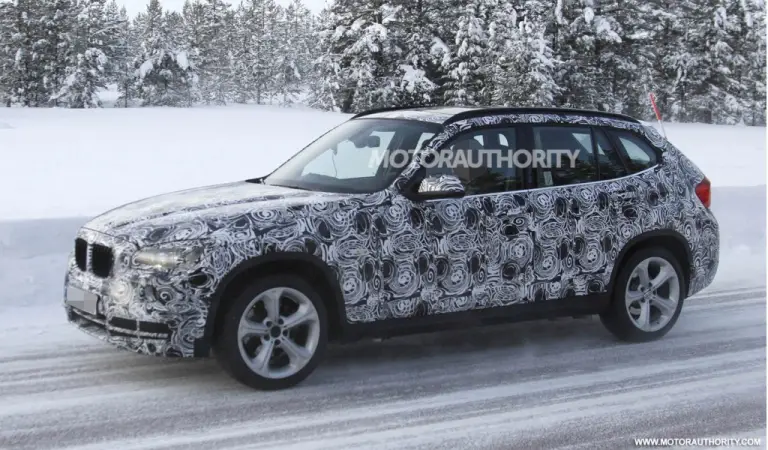 BMW X1 restyling foto spia febbraio 2012 - 4