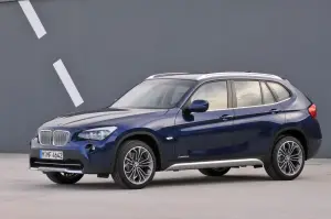 Bmw X1 sDrive18i e Bmw X1 xDrive25i - 1