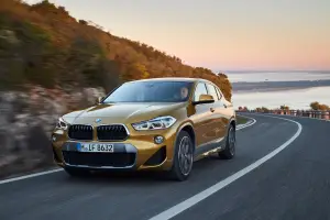 BMW X2 2018 - 36