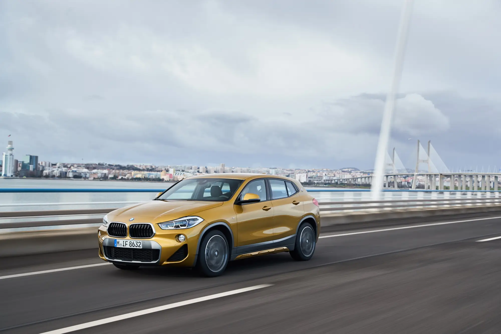 BMW X2 2018 - 41