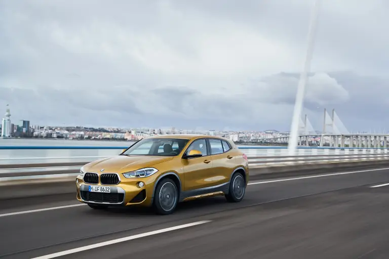 BMW X2 2018 - 41