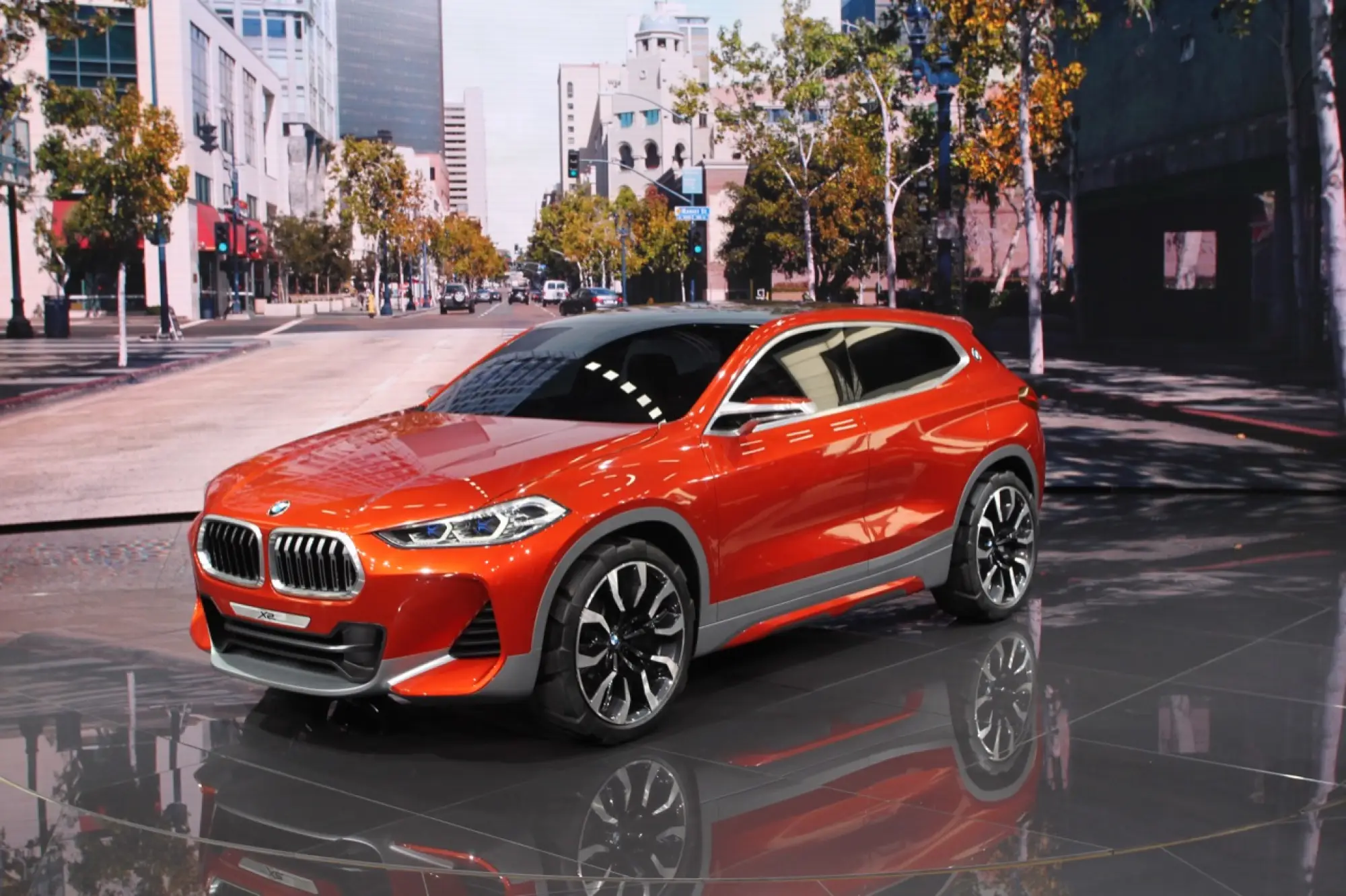 BMW X2 Concept - Salone di Parigi 2016 - 3