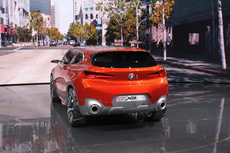 BMW X2 Concept - Salone di Parigi 2016 - 12