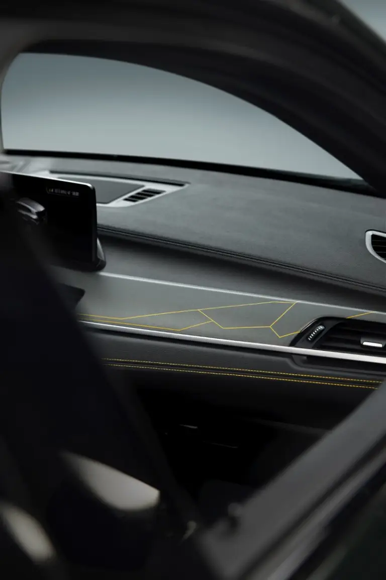 BMW X2 Edition GoldPlay - Foto ufficiali - 10