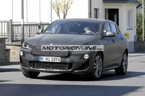 BMW X2 facelift - Foto spia 23-4-2020