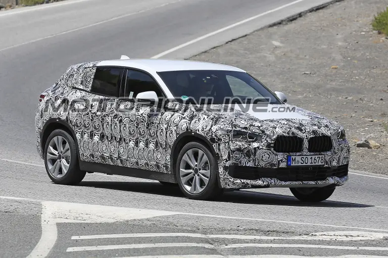 BMW X2 foto spia 13 Luglio 2017 - 2