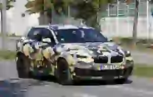 BMW X2 foto spia Monaco - 1