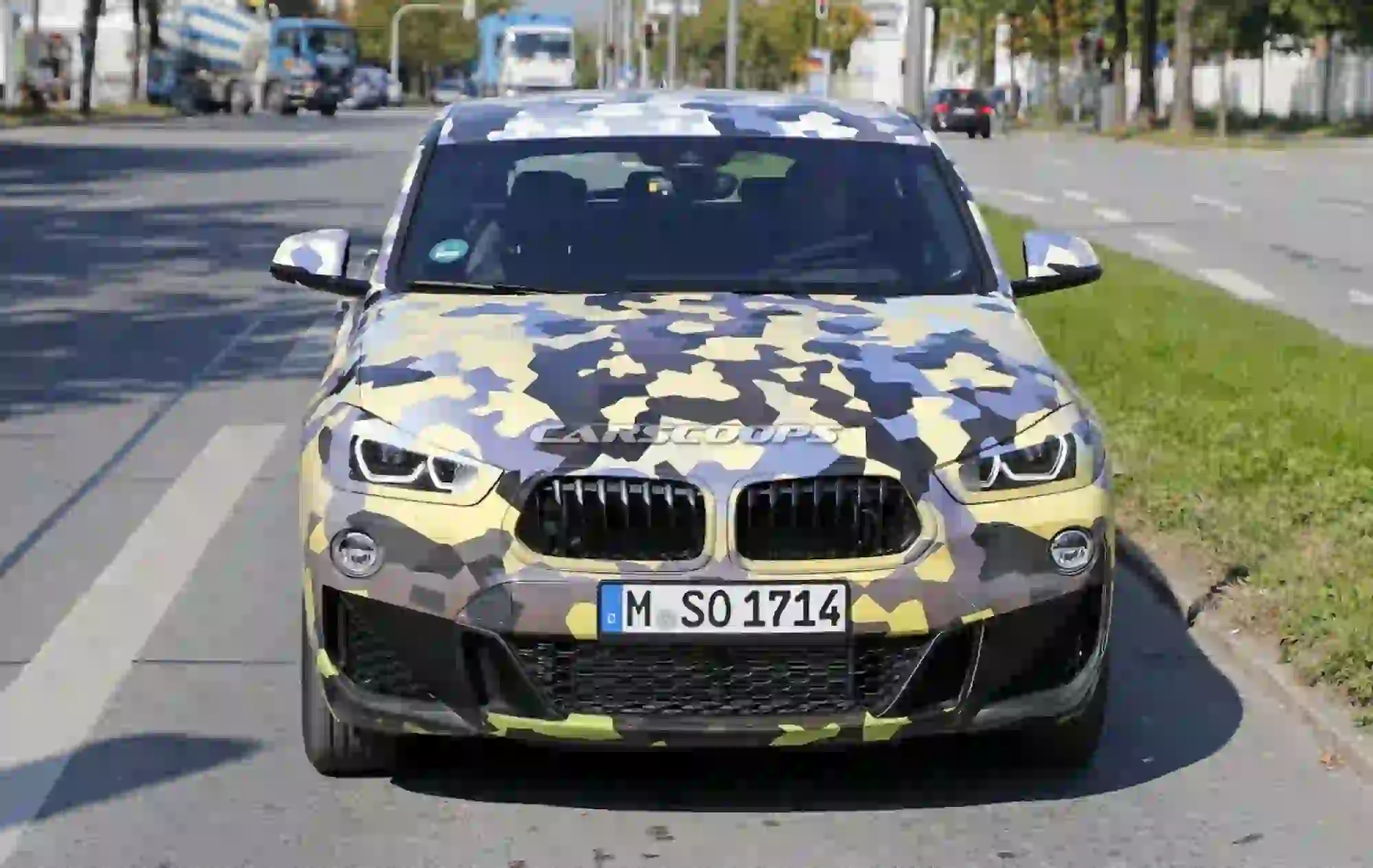 BMW X2 foto spia Monaco - 5