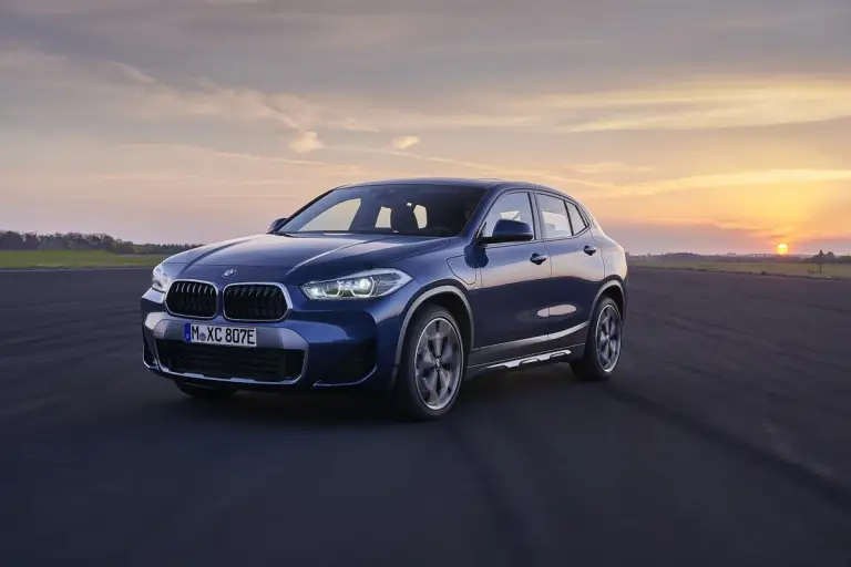 BMW X2 xDrive25e - 17