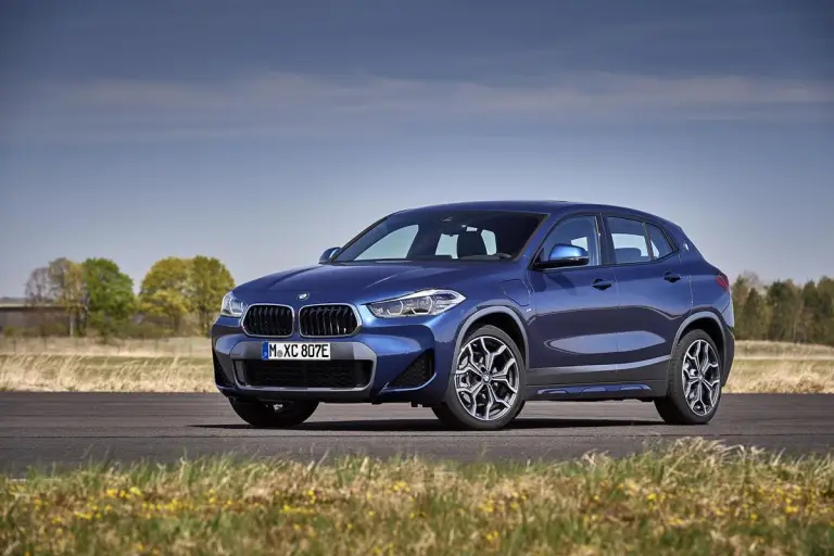 BMW X2 xDrive25e - 26