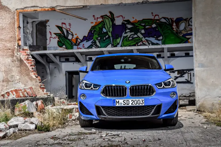 BMW X2 - 16