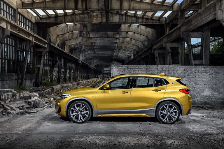 BMW X2 - 37