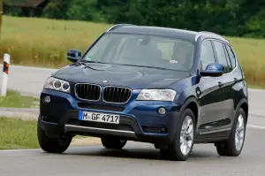 BMW X3 2011 nuovi motori xDrive20i xDrive35d - 22