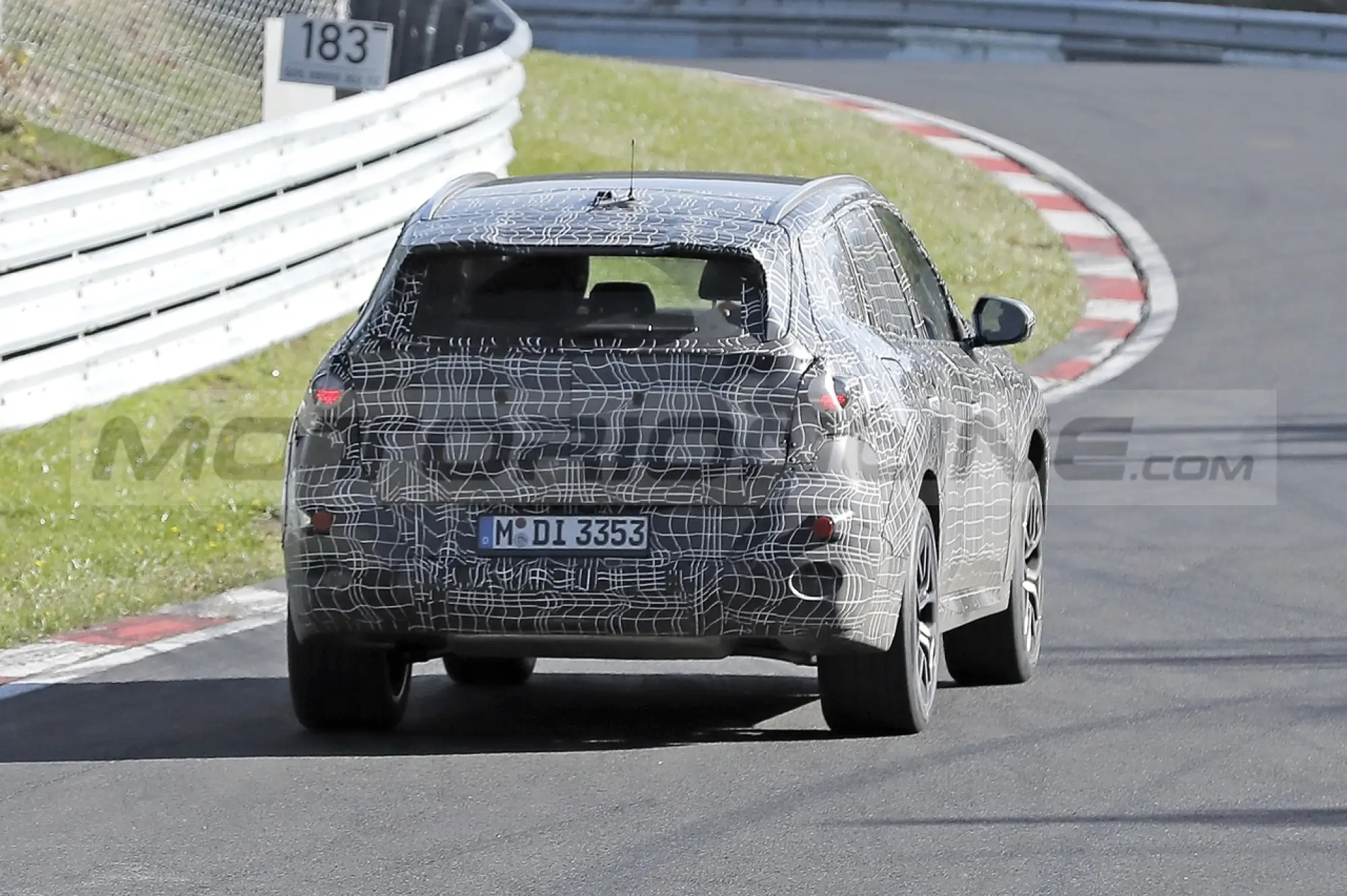 BMW X3 2024 - Foto Spia 12-10-2022 - 8
