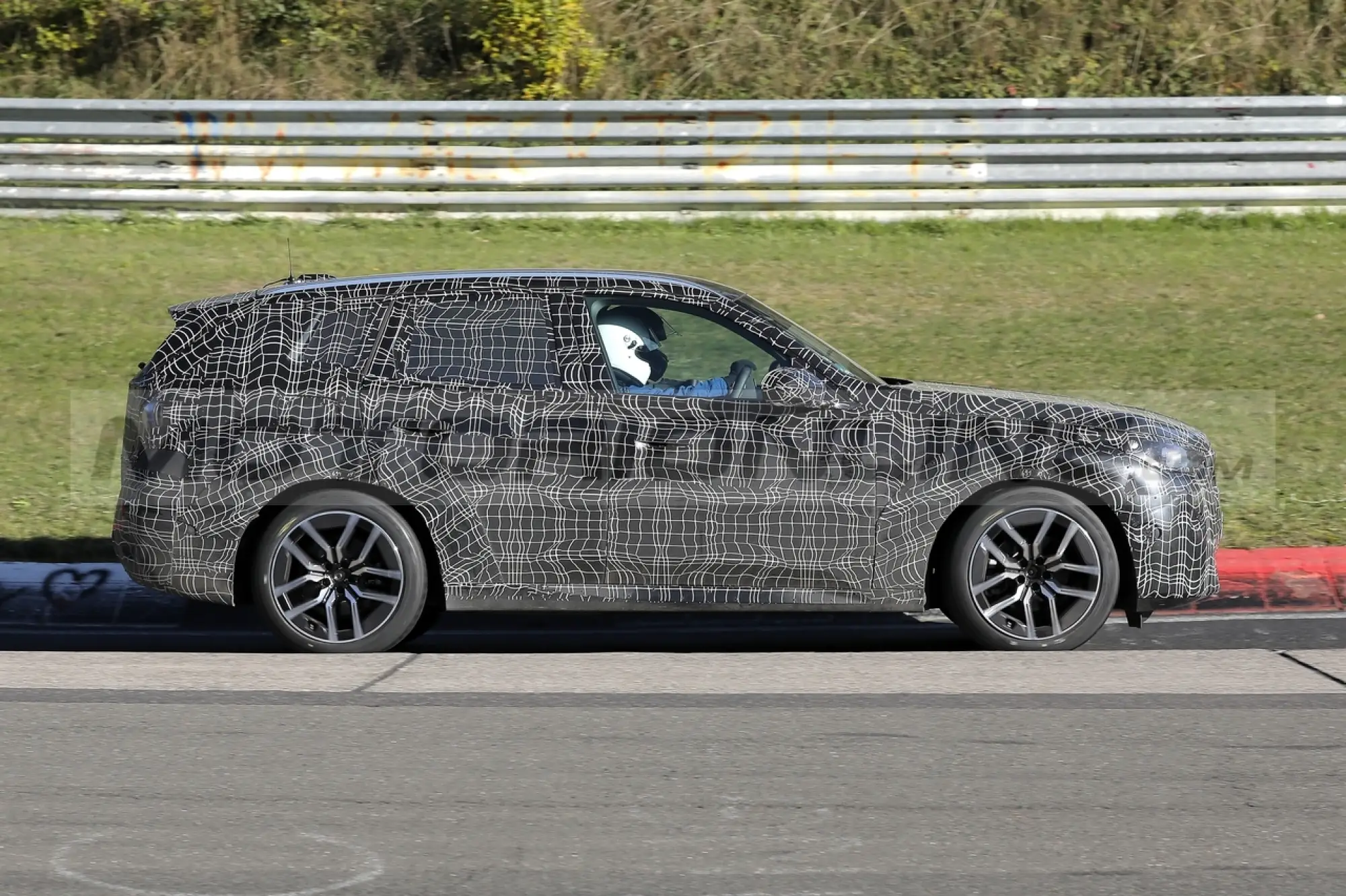 BMW X3 2024 - Foto Spia 12-10-2022 - 5