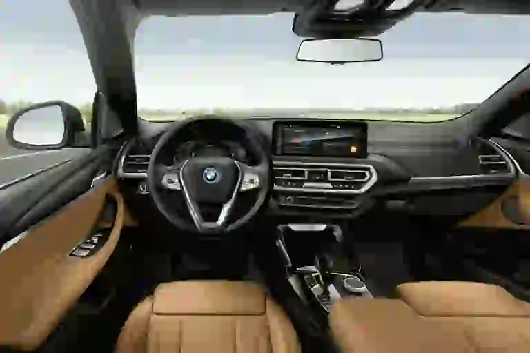 BMW X3 e X4 2021 - 12