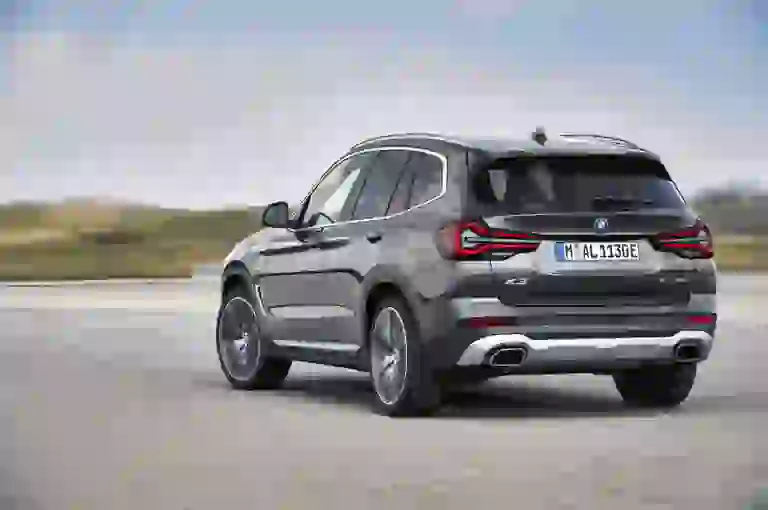 BMW X3 e X4 2021 - 19