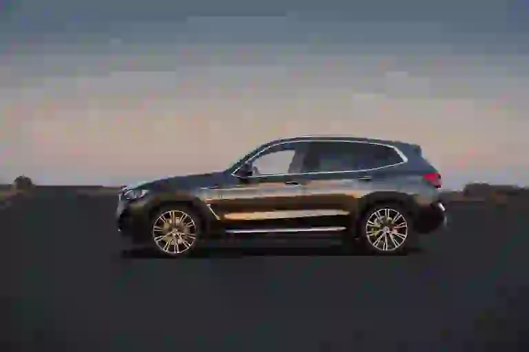 BMW X3 e X4 2021 - 25