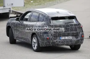 BMW X3 - Foto spia 29-7-2022 - 9