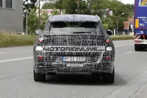 BMW X3 - Foto spia 29-7-2022 - 21