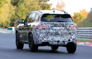 BMW X3 M 2022 - Foto spia 23-10-2020