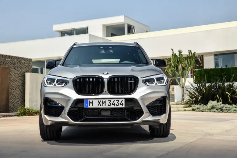 BMW X3 M e X4 M Competition - nuova galleria - 2