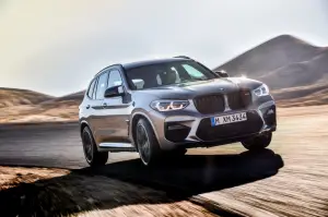 BMW X3 M e X4 M Competition - nuova galleria - 31