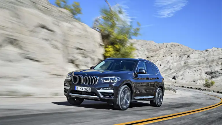 BMW X3 MY 2018 - 44