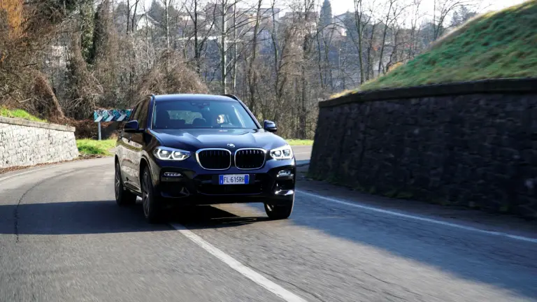 BMW X3 - Prova su strada 2018 - 17