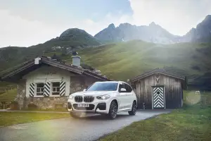 BMW X3 xDrive30e - 1