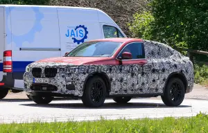 BMW X4 2018 - Foto spia 30-05-2017 - 1