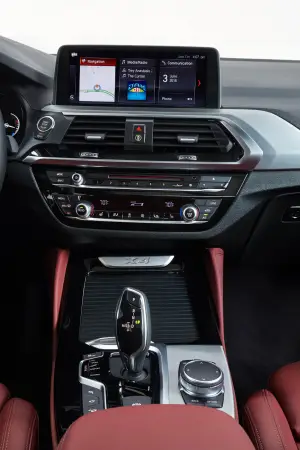 BMW X4 2018 - 12