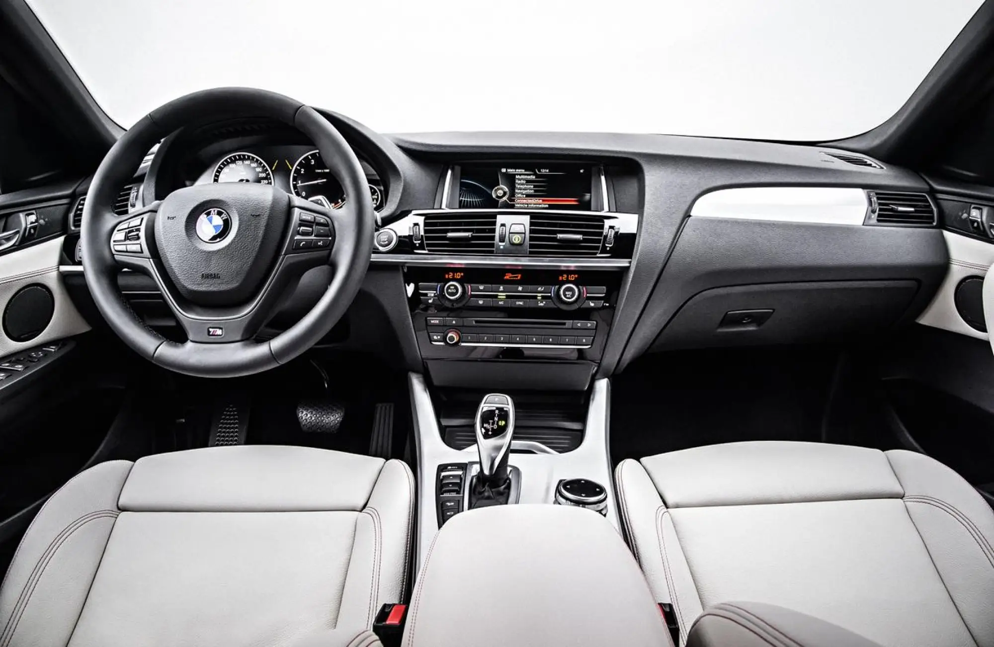 BMW X4 - Foto ufficiali - 9