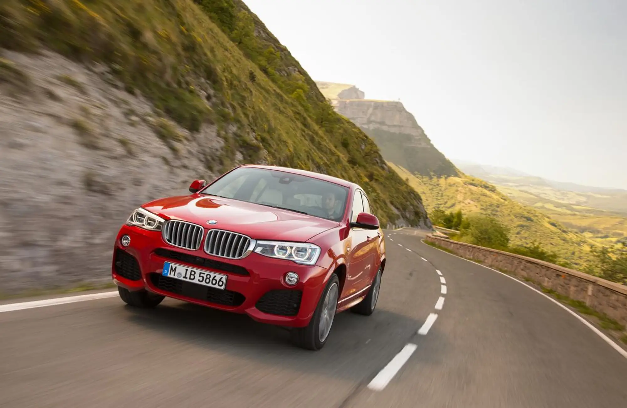 BMW X4 - Nuove foto ufficiali - 31