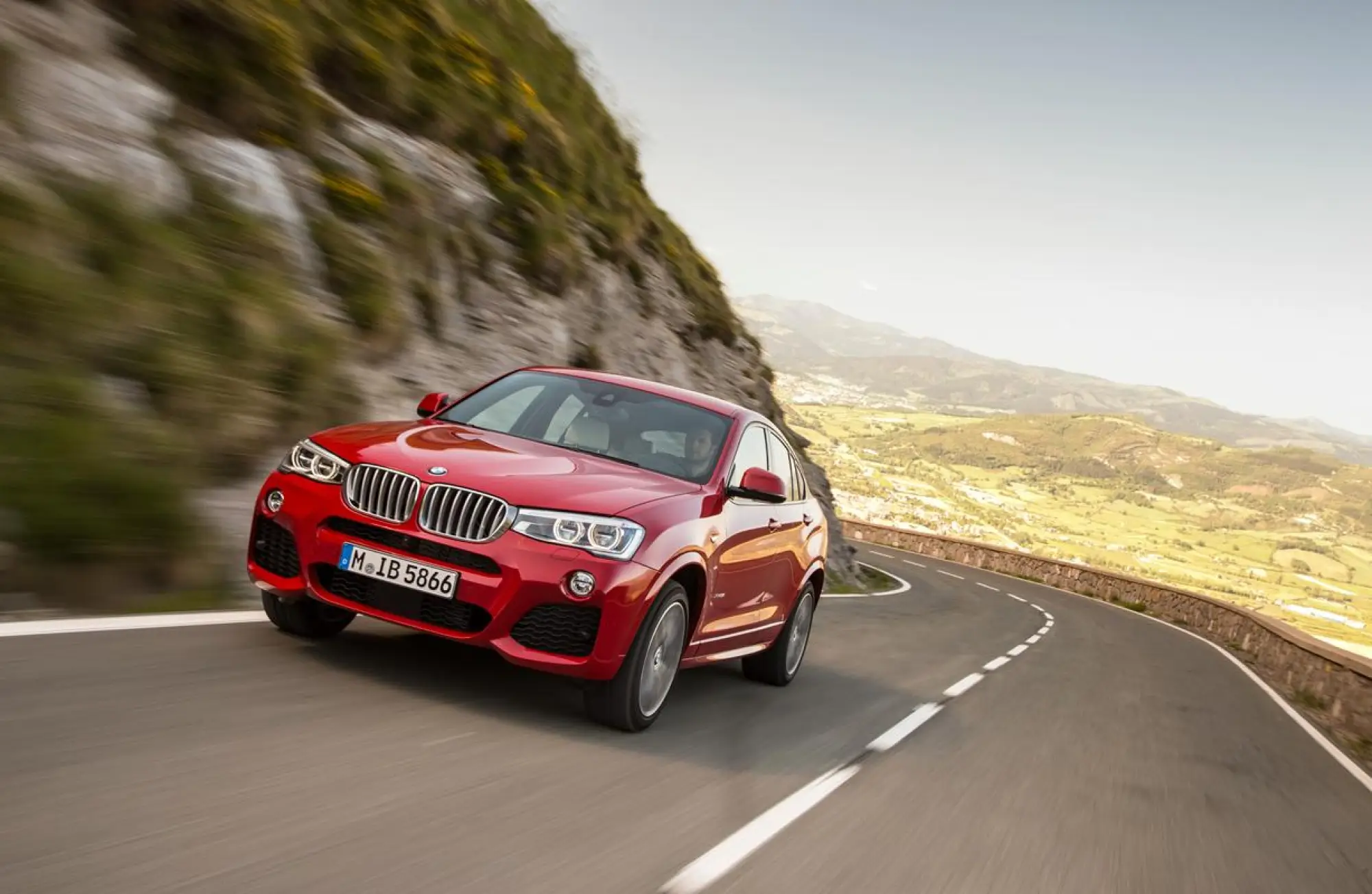 BMW X4 - Nuove foto ufficiali - 33