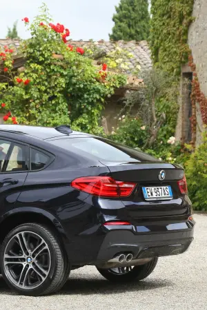 BMW X4 Primo Contatto 