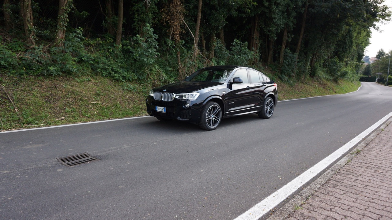 BMW X4 - Prova su strada