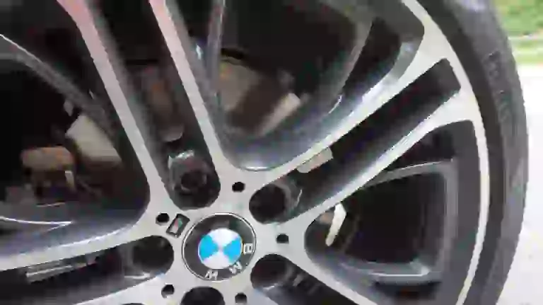 BMW X4 - Prova su strada - 19