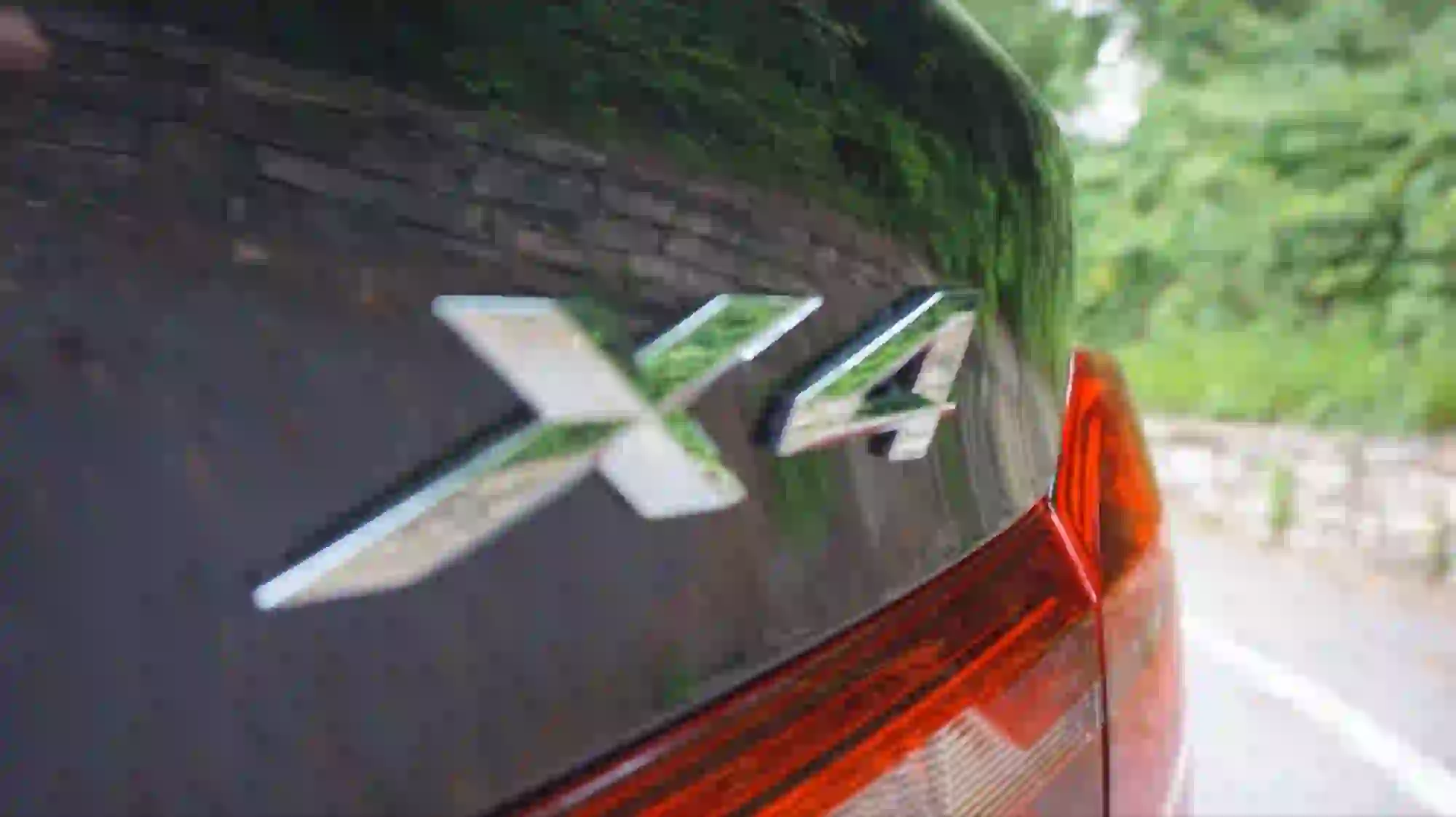 BMW X4 - Prova su strada - 32