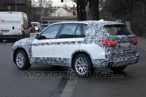 BMW X5 2013 - Foto spia 20-12-2012