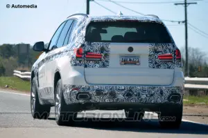 BMW X5 2014 - Foto spia 26-03-2013