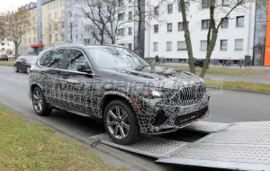 BMW X5 2021 - Foto spia 24-11-2020