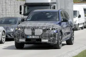 BMW X5 2023 - Foto Spia 04-05-2022