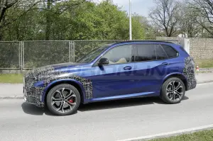 BMW X5 2023 - Foto Spia 04-05-2022