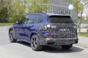 BMW X5 2023 - Foto Spia 04-05-2022