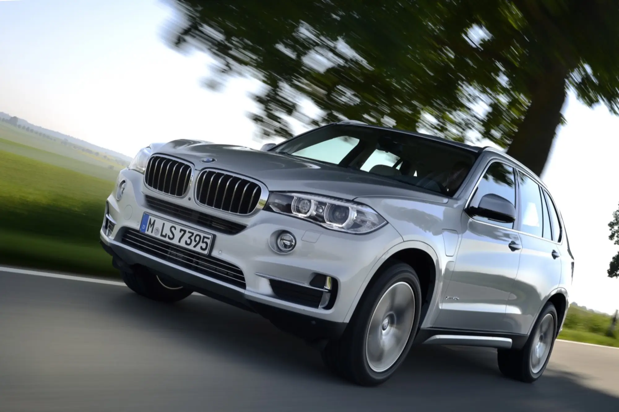 BMW X5 con sistema eDrive - 12