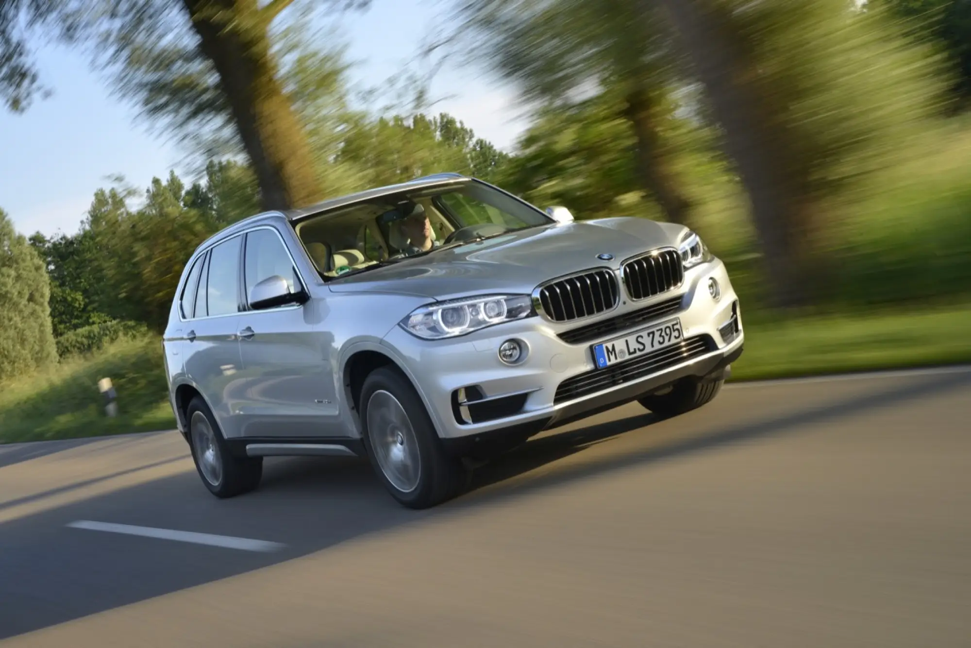 BMW X5 con sistema eDrive - 18