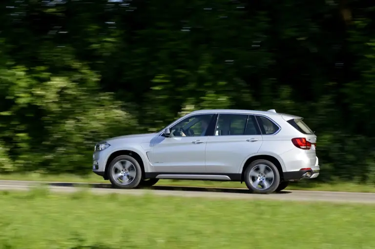 BMW X5 con sistema eDrive - 43