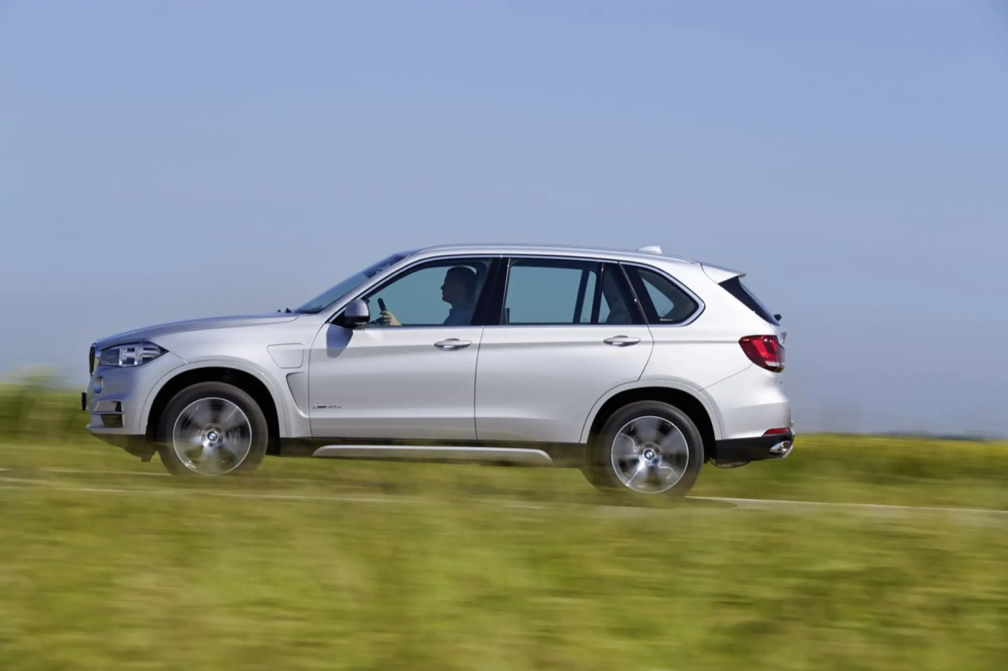 BMW X5 con sistema eDrive - 52